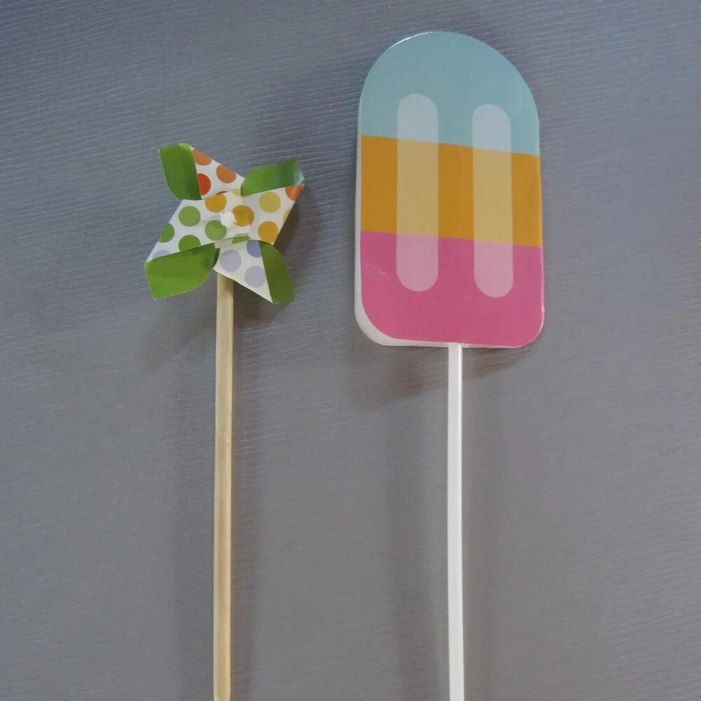 Set of 2 Tin Pails ~ 4.5 in ~ Pink with Butterflies and Blue with Flowers